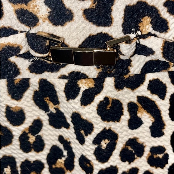 Iris Leopard Print Dress NWOT - Picture 4 of 7